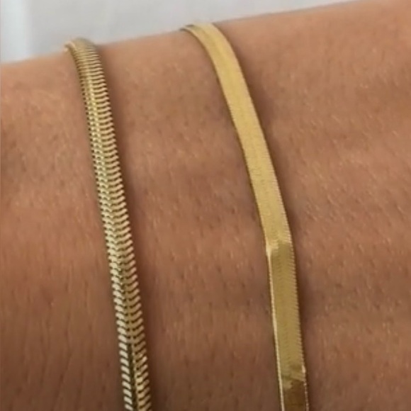 Sterling Silver 925 (Not Herringbone) Snake Necklace - Picture 6 of 7